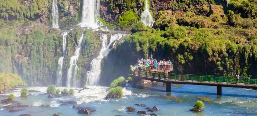 Fine dining restaurant and local cuisine in Iguazu Falls for private jet charter travellers