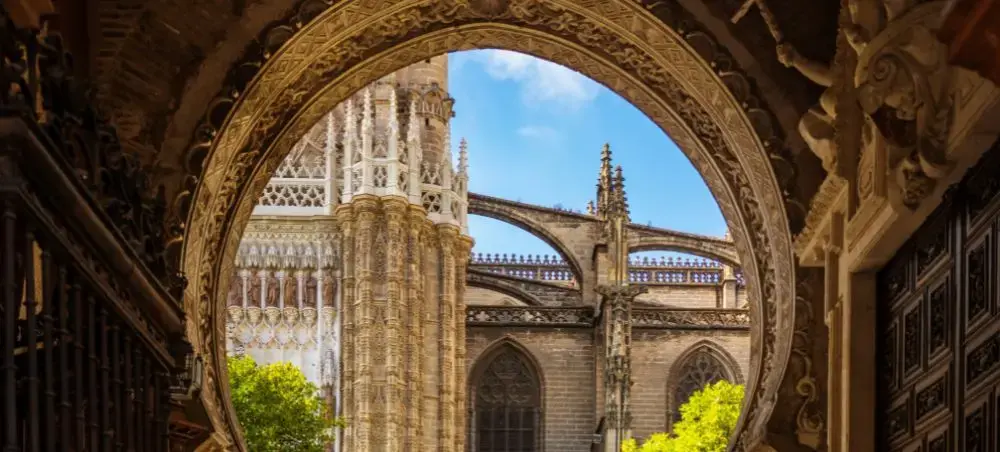 Fine dining restaurant and local cuisine in Seville for private jet charter travellers