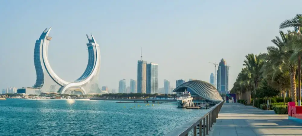 Local cuisine and dining scene in Doha popular with private jet charter passengers
