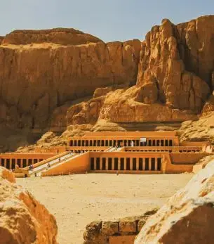 Luxor skyline and landmark attractions seen on descent during a private jet charter approach