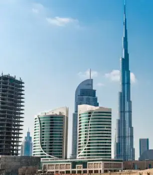 United Arab Emirates skyline and landmark attractions seen on descent during a private jet charter approach