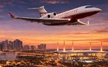 Private Jet to the Miami Grand Prix (2026) Private private jet cabin with panoramic windows during a miami grand prix 2026 charter
