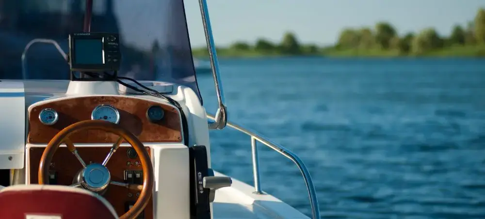 Boat transfer from Roatán across Honduras’ Bay Islands