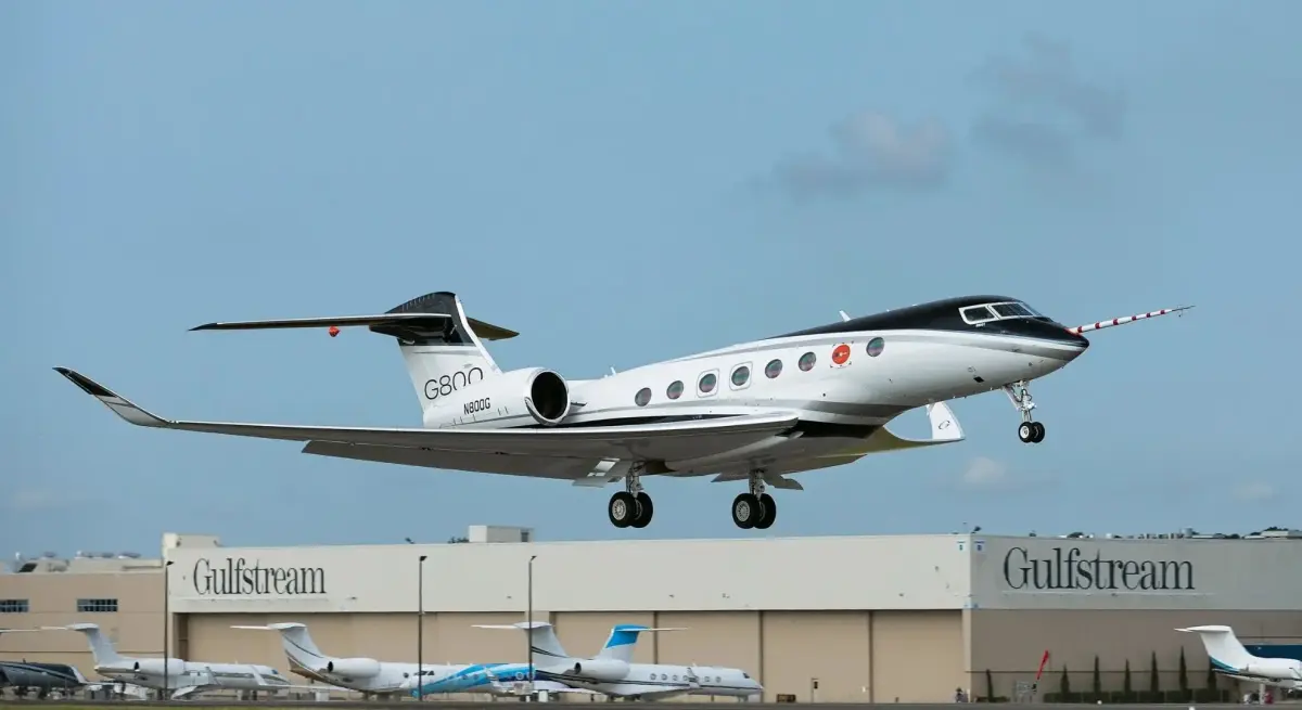 Gulfstream G800 private jet taking off from Savannah airport, FAA and EASA certified ultra-long-range business aircraft